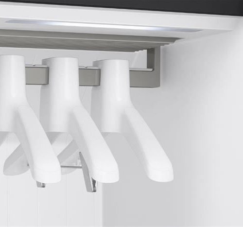 Tu Cham Soc Quan Ao Thong Minh Samsung Df18cb8600ersv 6 638745248725309213 700x467